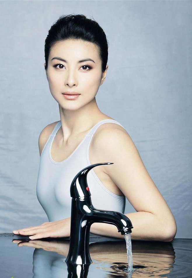 出生于河北的女星们70后方晓莉90后周冬雨你知道几位