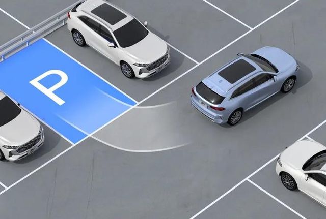 奔驰自动泊车原理 自动泊车操作教程