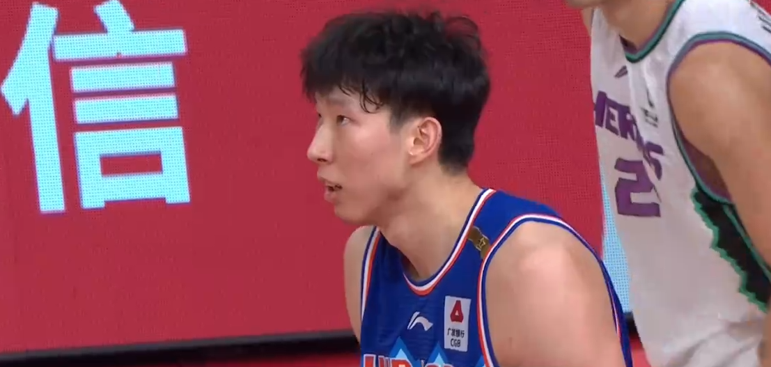 大跌眼镜!娱乐圈签约明星挨个怼耐克阿迪,为何体育圈没人吭声?休闲区蓝鸢梦想 - Www.slyday.coM 大跌眼镜!娱乐圈签约明星挨个怼耐克阿迪,为何体育圈没人吭声?休闲区蓝鸢梦想 - Www.slyday.coM