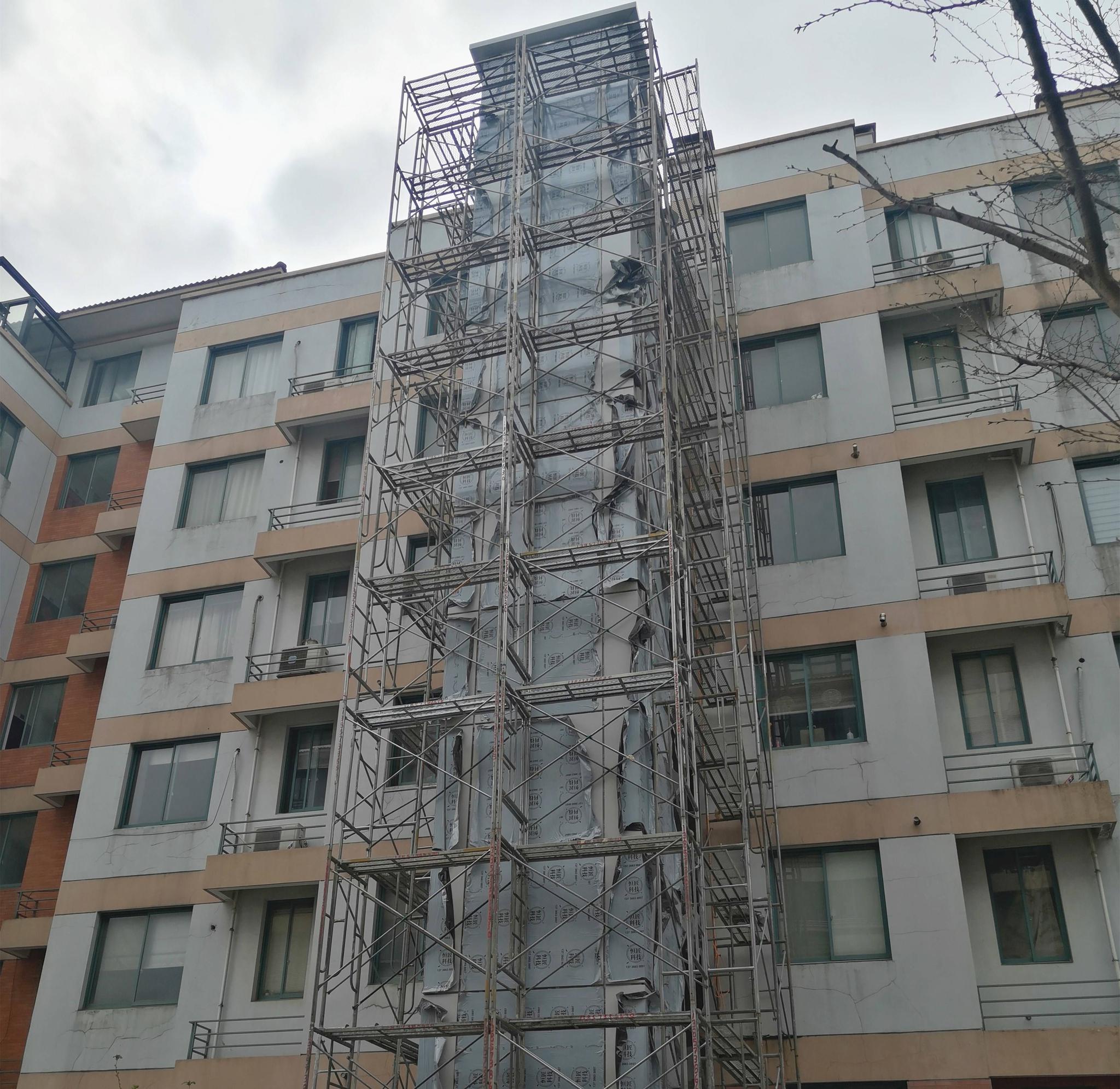 桐乡首部既有住宅加装电梯主体结构成型