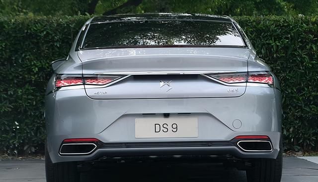 ds中型豪华轿车ds9上市售价为24993999万元