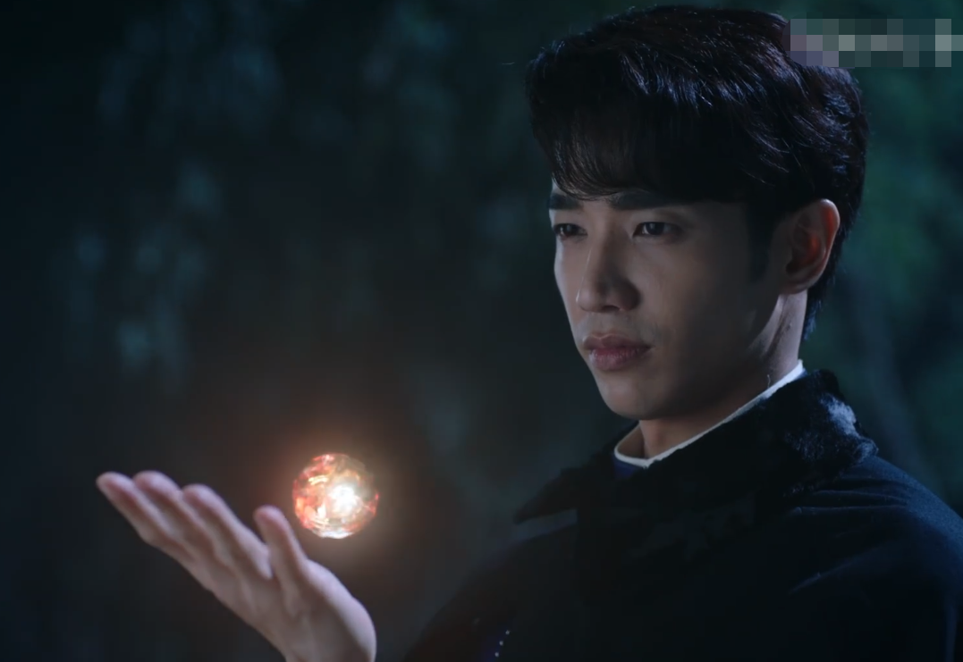 民国剧《十二谭》首播:演员造型辣眼,古力娜扎不改