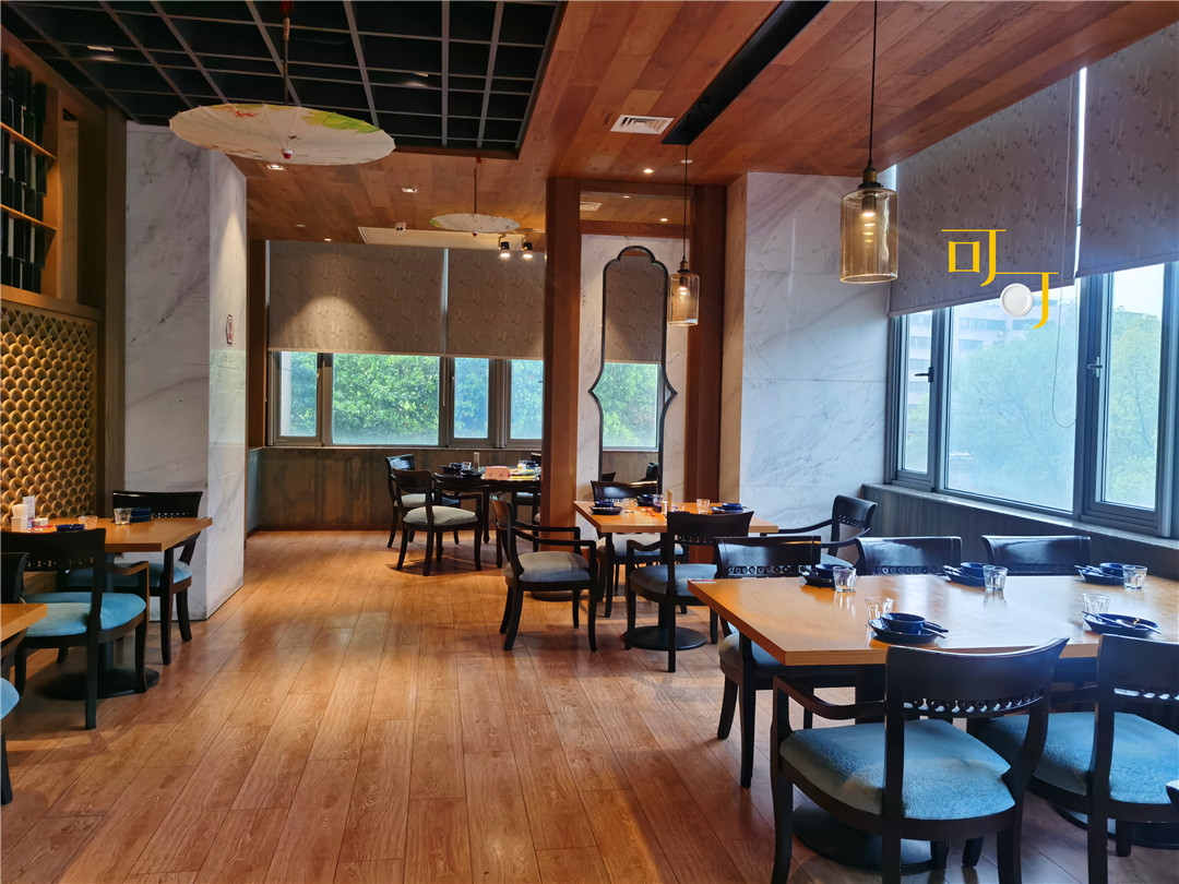 出差去金华,随园小馆两个人晚餐127元,满满都是春天的味道