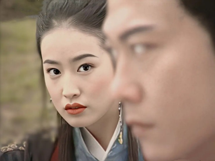 配角恋情亮眼过主角恋情,绿袍x余英男相爱相杀令人