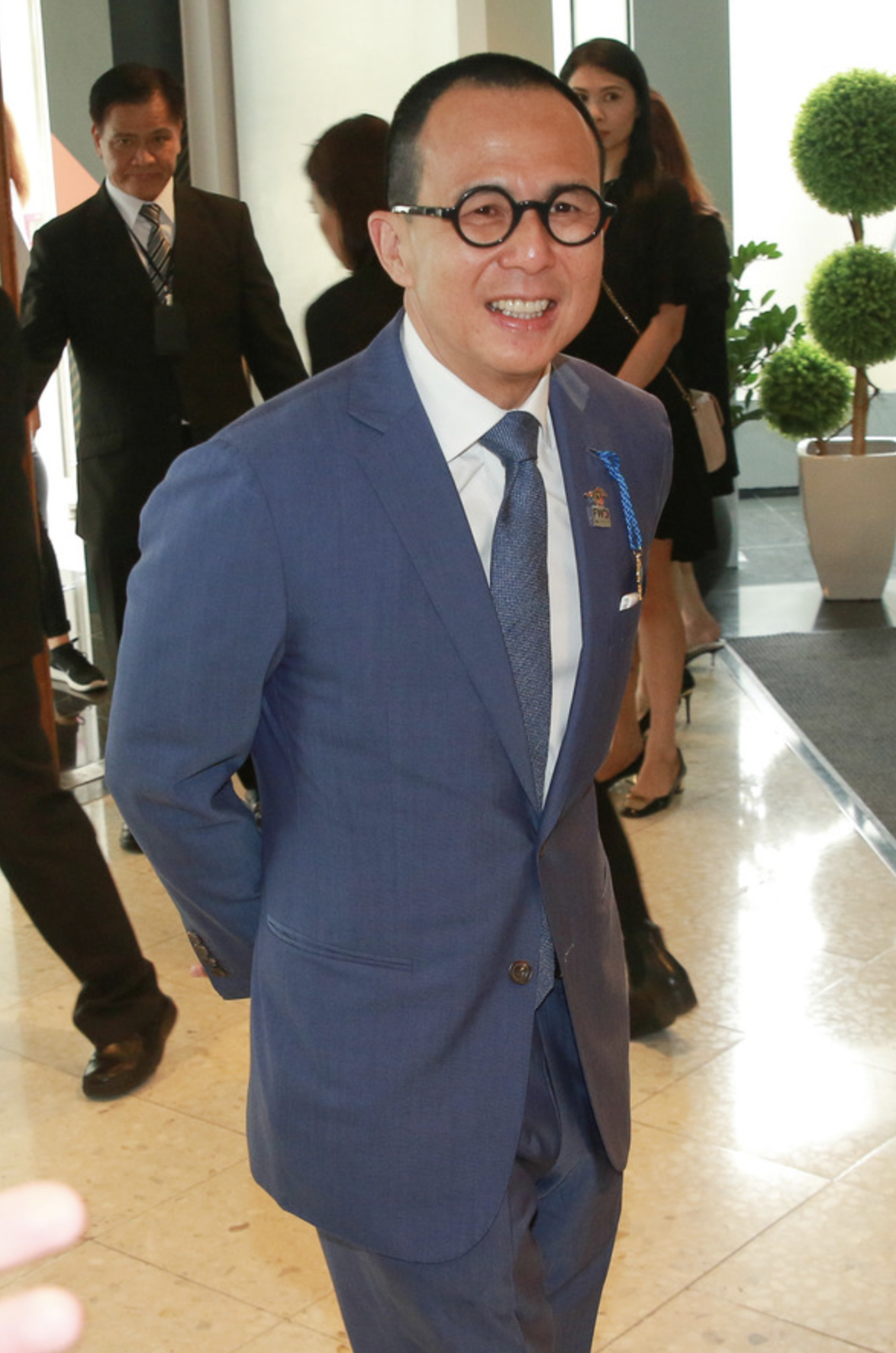 林宣妤重返娱乐圈,获李泽楷力捧成旗下唯一艺人,杨紫琼牵线引荐|使徒