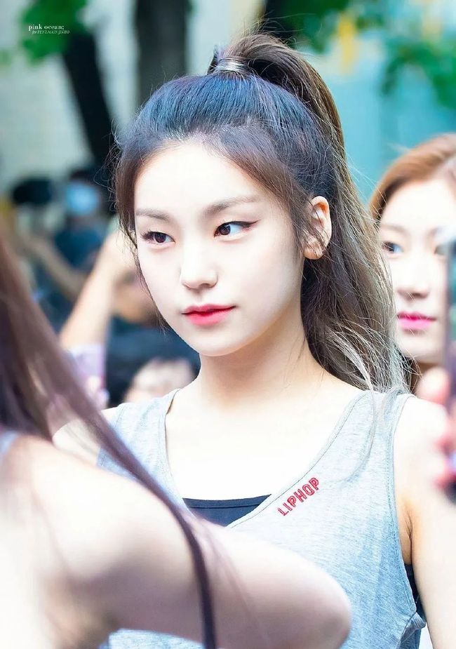 南韩五代女团舞担好绝!00后都这么强了么?