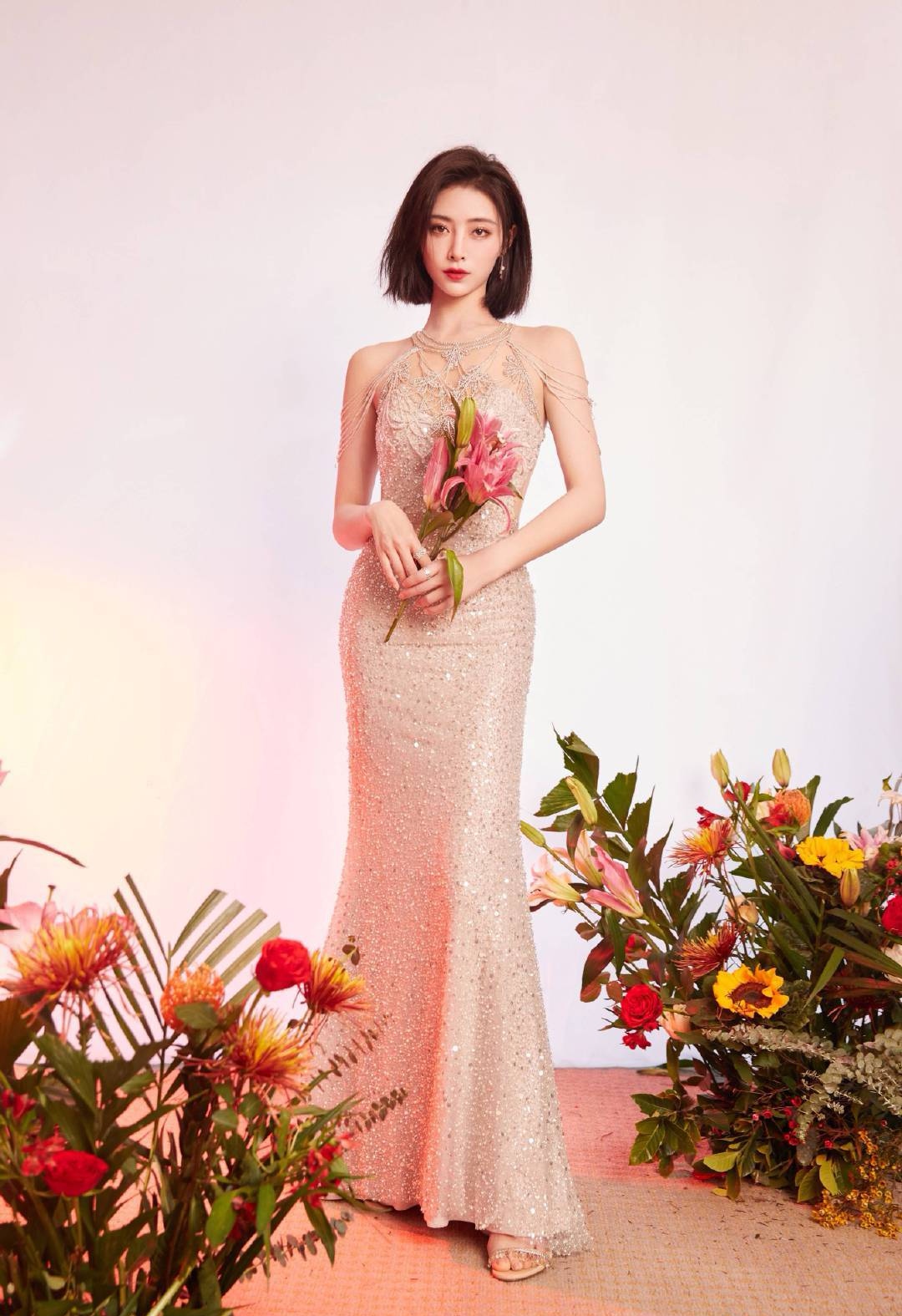 the9演唱会上,许佳琪的蝎子腿太绝,你更喜欢谁?