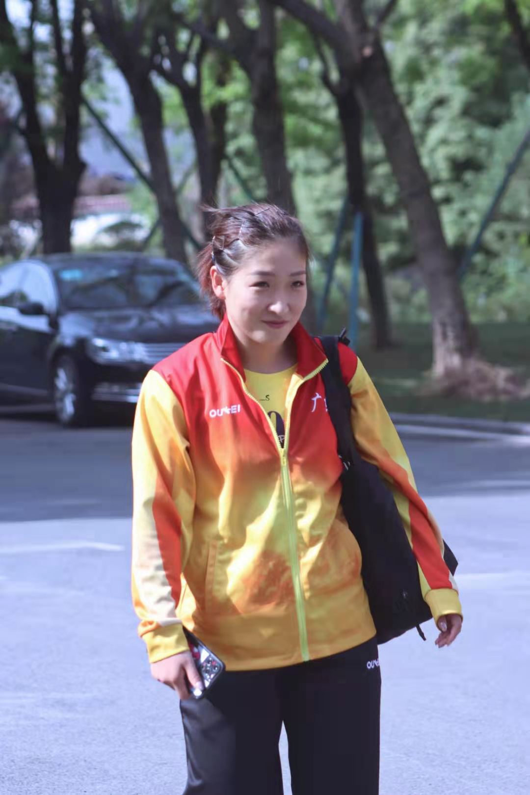 刘诗雯最新近照笑靥如花像邻家姑娘惹人喜爱撑起女队大旗