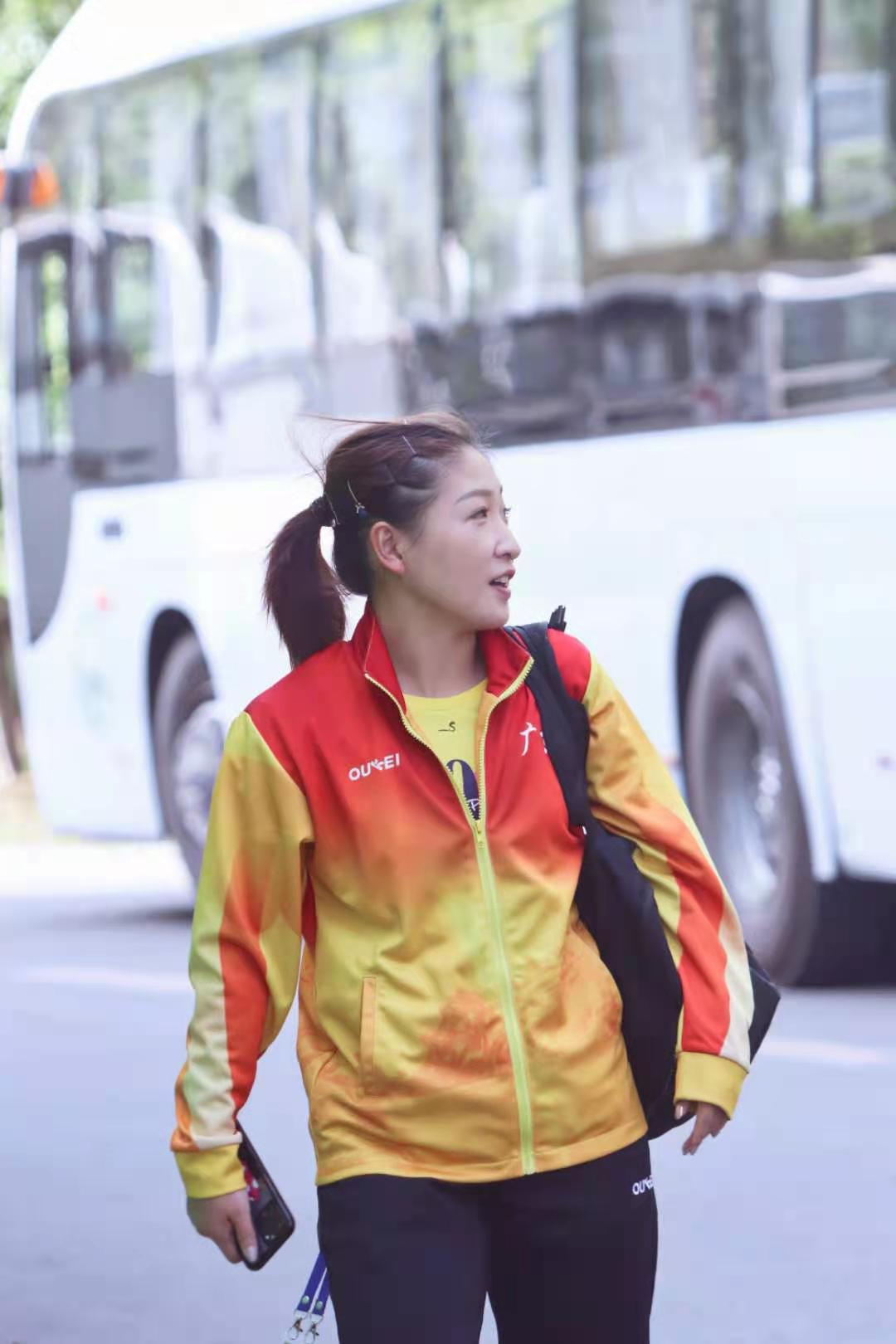 刘诗雯最新近照笑靥如花像邻家姑娘惹人喜爱撑起女队大旗