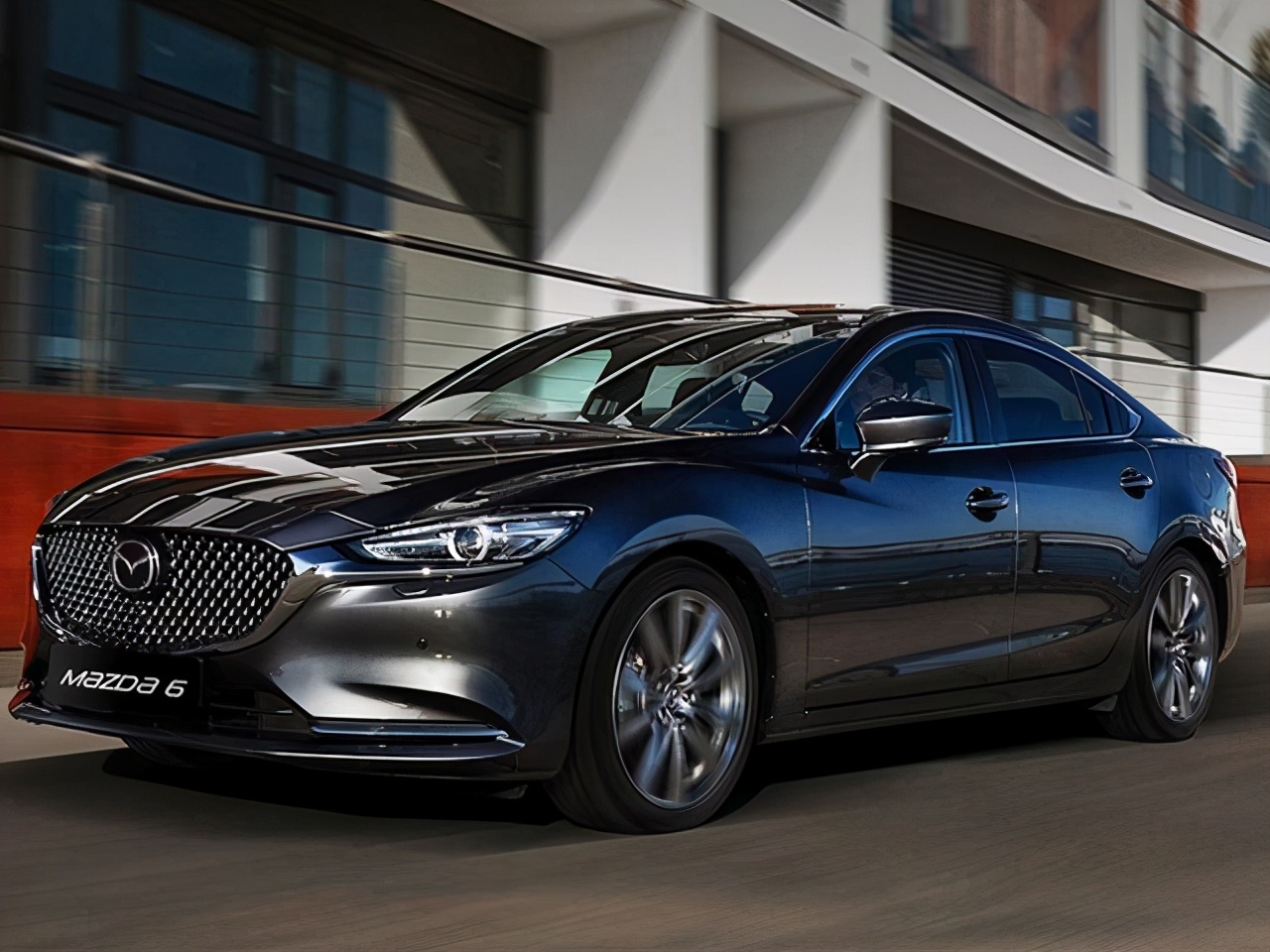 新款马自达6实车图,海外售价约26万元
