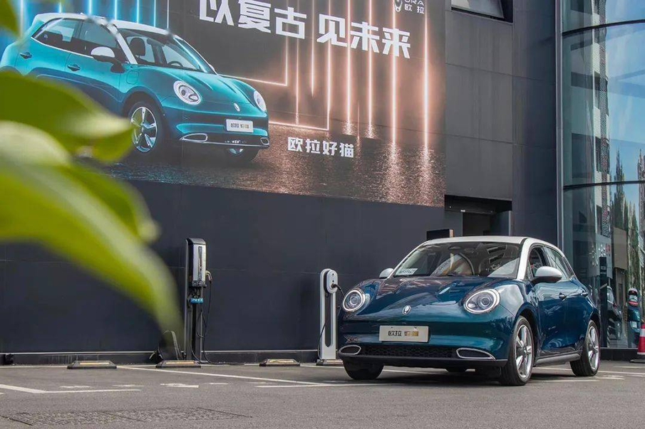 维基试驾欧拉好猫精致复古和现代潮流的巧妙结合