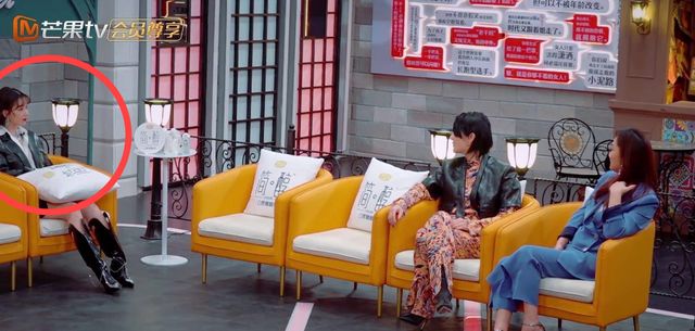 大型社死现场!阚清子晒身份证回应尚雯婕,这照片是认真的吗?休闲区蓝鸢梦想 - Www.slyday.coM 大型社死现场!阚清子晒身份证回应尚雯婕,这照片是认真的吗?休闲区蓝鸢梦想 - Www.slyday.coM