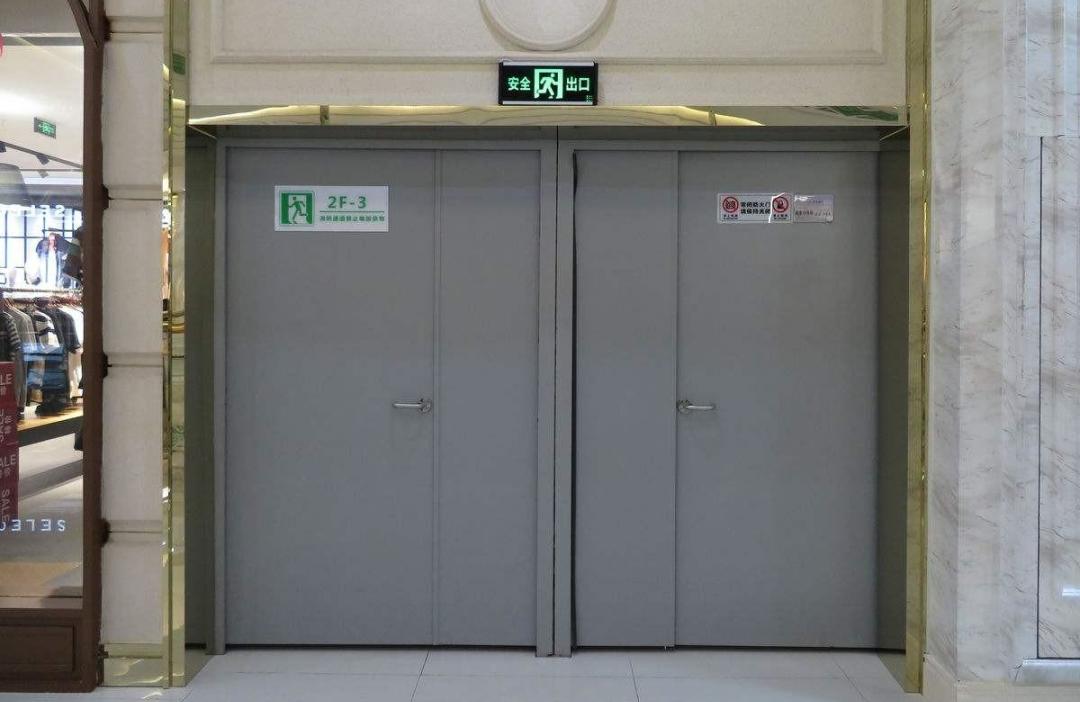 消防员无奈徒手折断门禁杆~ 请给"无奈"一个解释|智能门禁|门禁|消防