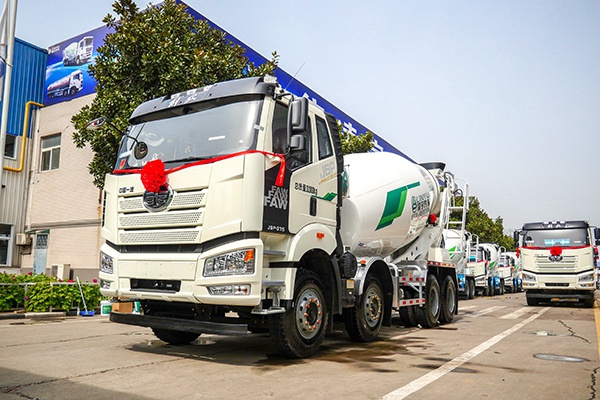 一汽解放中集凌宇一体化搅拌车千辆订单正式交付卡车之友网