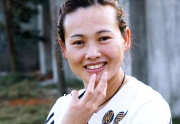 刘锡明|韦海英|黑珍珠_新浪新闻