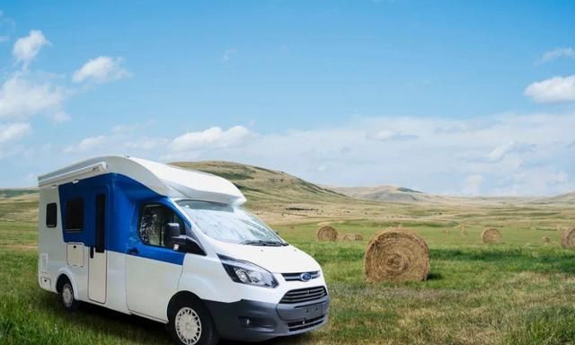 4.8南京房车展:飞翔房车多款新车齐亮相