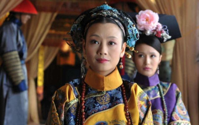甄嬛传:端妃久病缠身,罪魁祸首并非华妃,究竟是谁?皇后最清楚|皇上|皇后|红花_新浪新闻