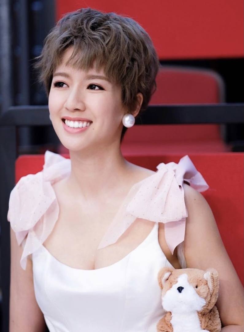 tvb视后蔡思贝进军舞台剧发展入行后懒理绯闻靠实力赢肯定