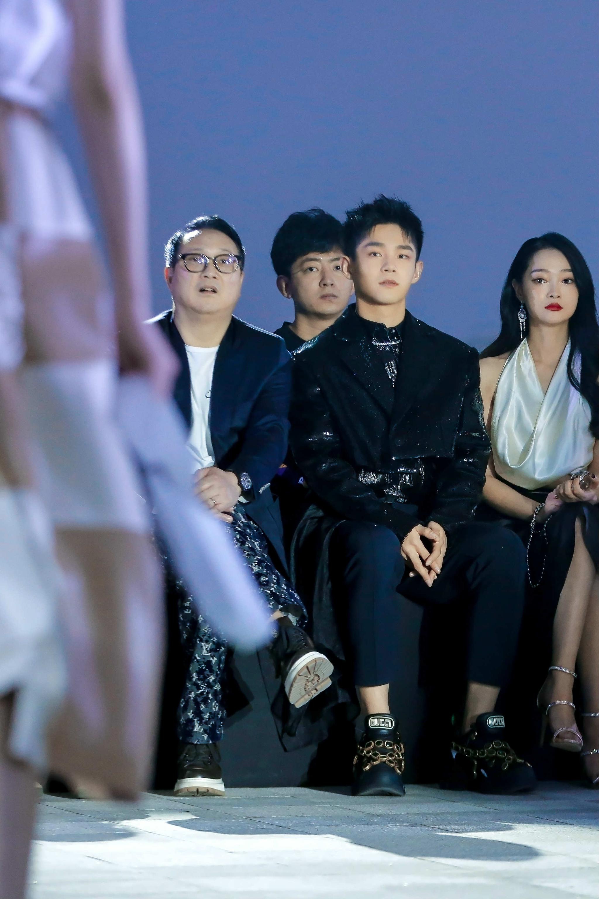 《男翔技校》热播 潘宥诚现身秀场尽显时尚型格