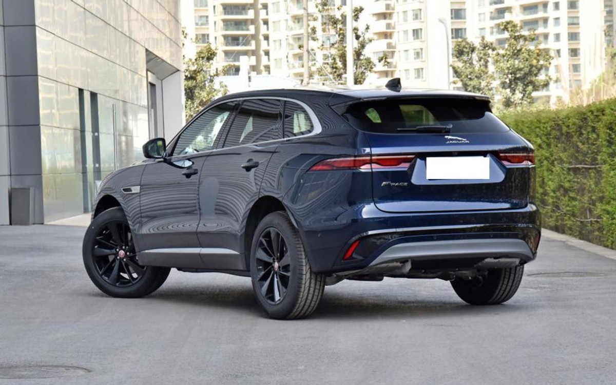 新款捷豹f-pace到店!外观内饰小改,将于4月上海车展上市-新浪汽车