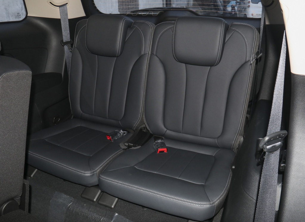 10万预算家庭7座刚需 你会选SUV还是MPV？