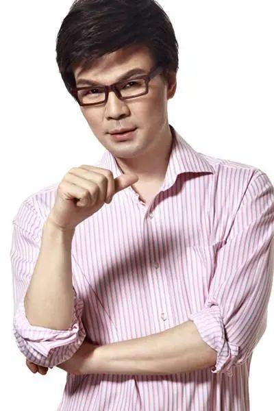 离开安徽卫视之后,李冰前往其他电视台继续工作,带来了《魔亦有道》