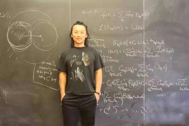 我国“物理天才”加入美国国籍,声称:自己没有想过回国发展休闲区蓝鸢梦想 - Www.slyday.coM 我国“物理天才”加入美国国籍,声称:自己没有想过回国发展休闲区蓝鸢梦想 - Www.slyday.coM