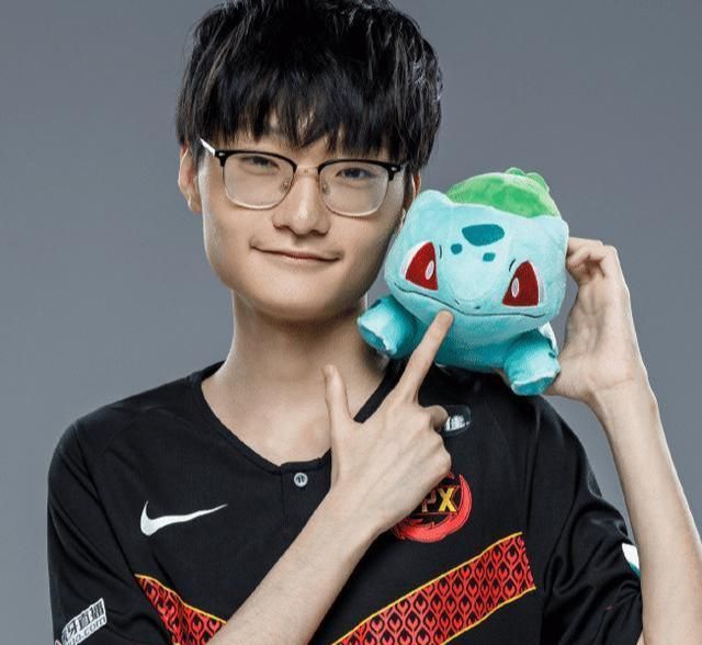 让小天上场就是演戏北川重回fpx训练赛季后赛小天又没了