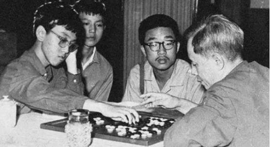 我国“物理天才”加入美国国籍,声称:自己没有想过回国发展休闲区蓝鸢梦想 - Www.slyday.coM 我国“物理天才”加入美国国籍,声称:自己没有想过回国发展休闲区蓝鸢梦想 - Www.slyday.coM