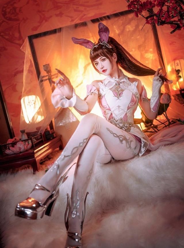 露兒大魔王版小舞02不过总体来看还是非常不错的,特别是展现出来的