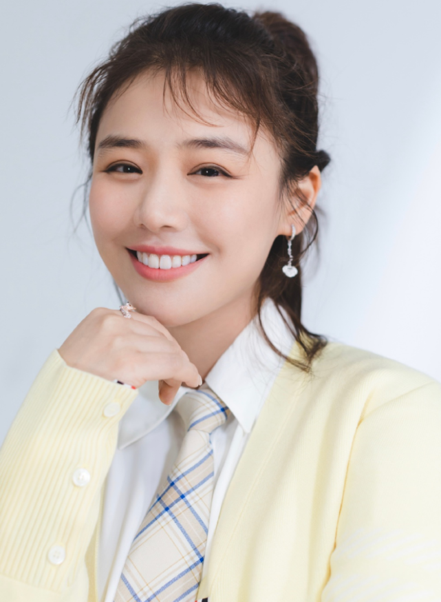 在马思纯最近减肥成功后,她的个人形象就成为了很多人热议的话题,不久