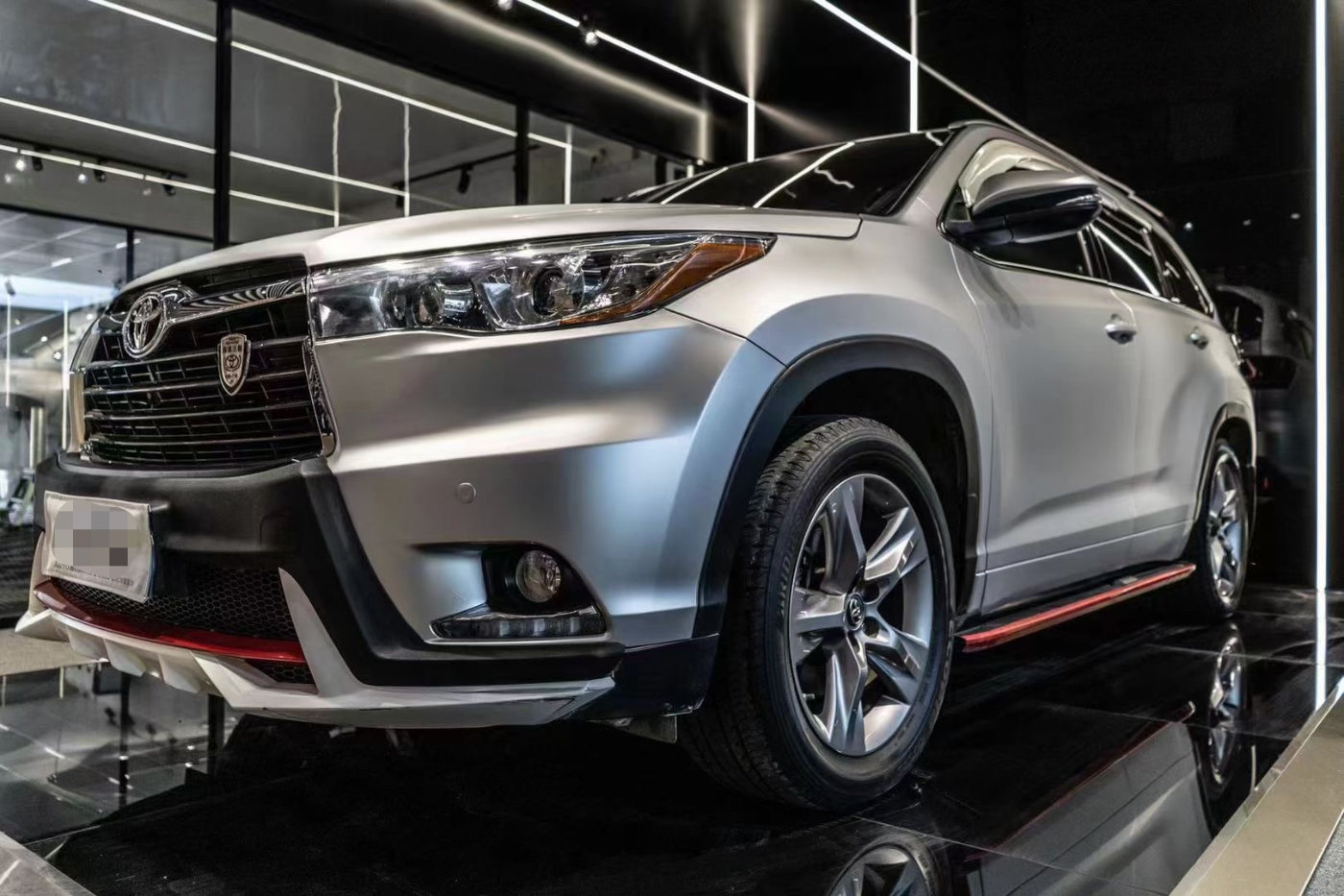 汉兰达改色电镀银气魄尽显