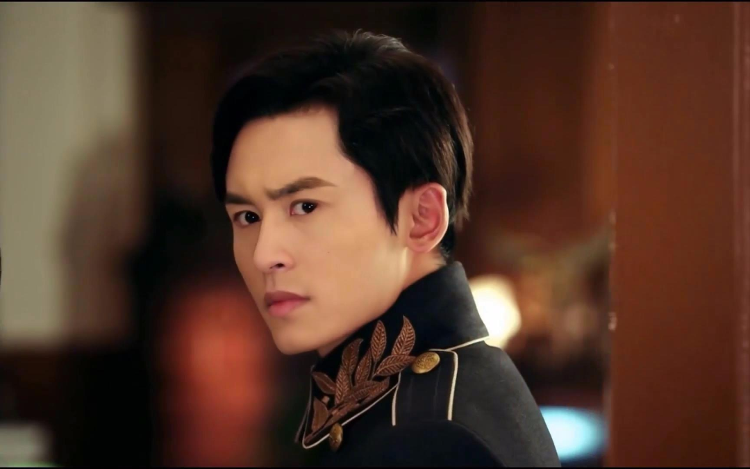 还有《琅琊榜》中的少年林殊.