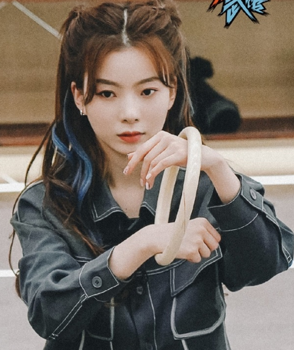 最后是陈卓璇,她的剧照同样是看点满满.