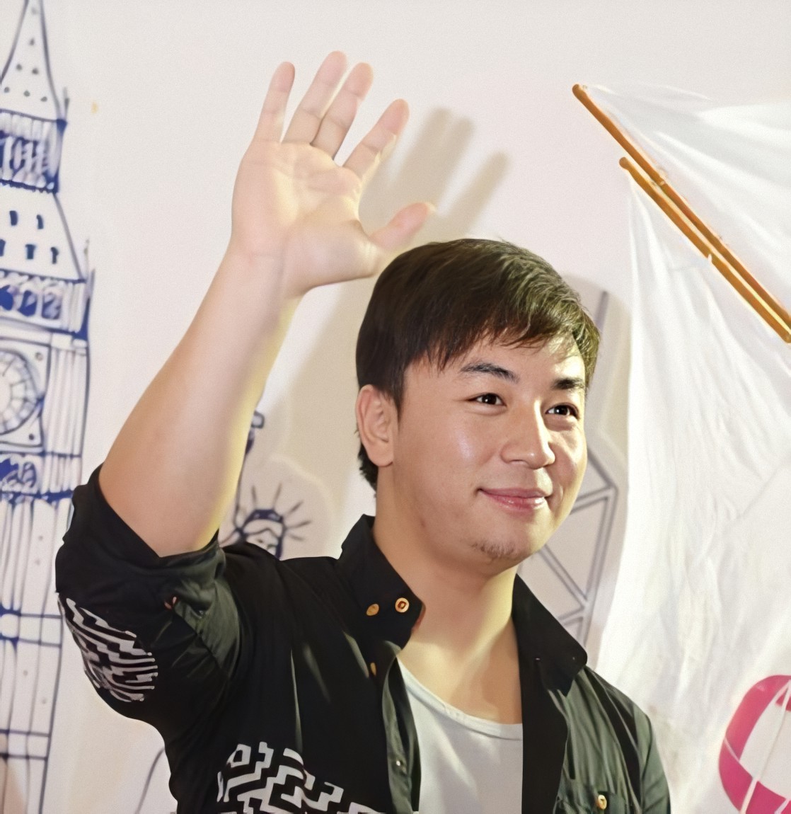 "奶嘴小和尚"释小龙,一位坠落的童星