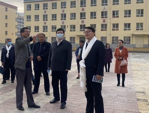 天津市南开区代表团赴夏河县开展对口支援 交流对接工作