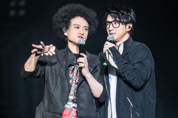 赵英俊生前录制视频曝光淡定面对镜头太勇敢圈内多位好友发声