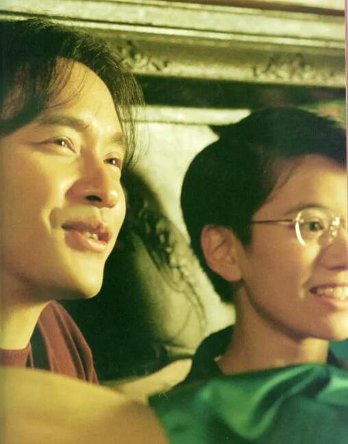 张国荣18周年祭日,唐鹤德深情袁咏仪怀念,莫文蔚为张国荣献唱