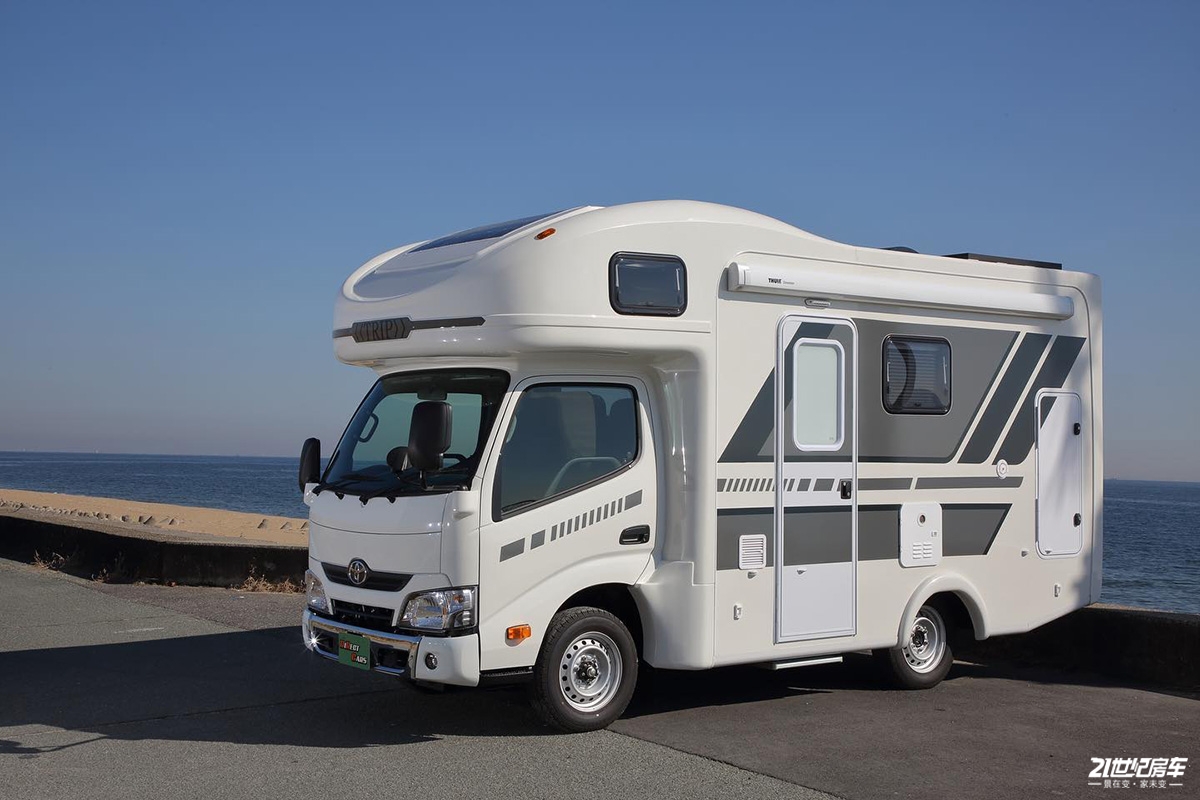 丰田平头房车见过么2驱4驱可选睡6人还带全尺寸厨房