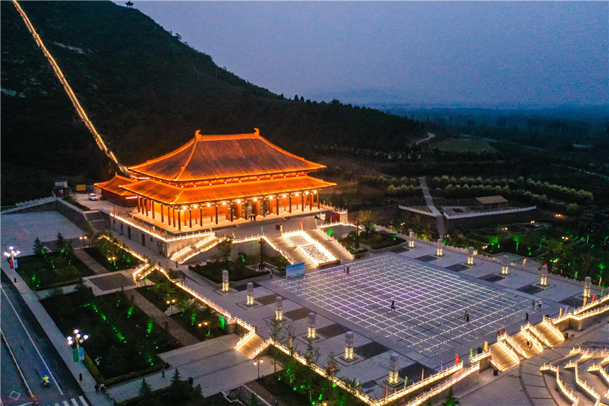 河北保定唐尧古镇汇聚全保定最好吃的小吃碗肉白家罩饼超好吃