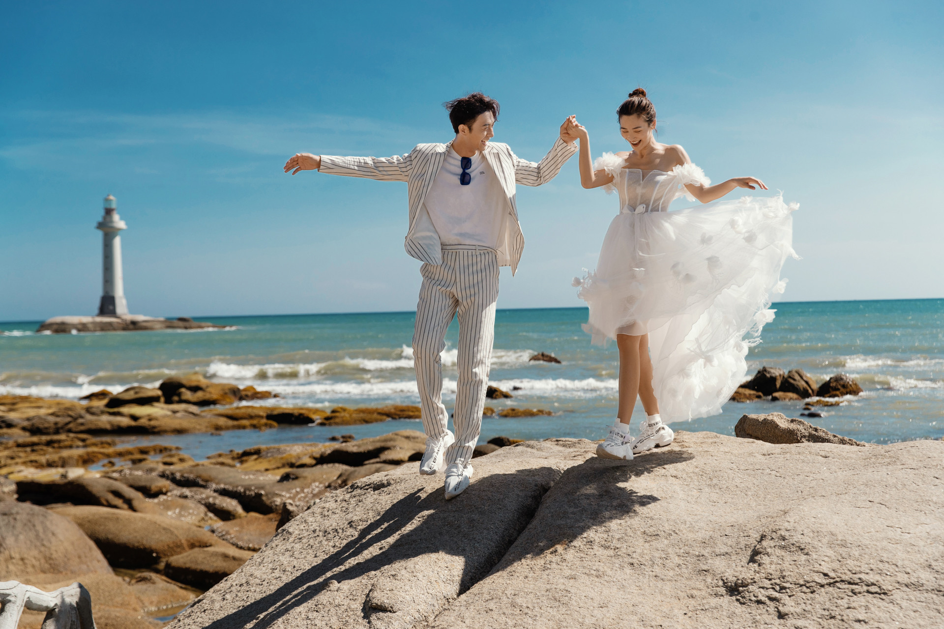 婚照攻略春季抢档期开始三亚旅拍婚纱照拍摄档期的n个为什么