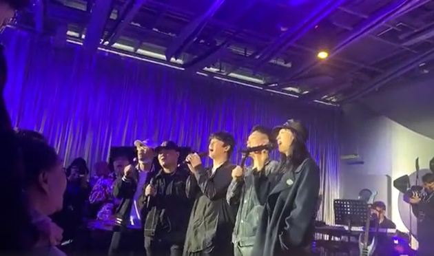 赵英俊留给世界最后的话曝光 张杰晒视频送别好友休闲区蓝鸢梦想 - Www.slyday.coM