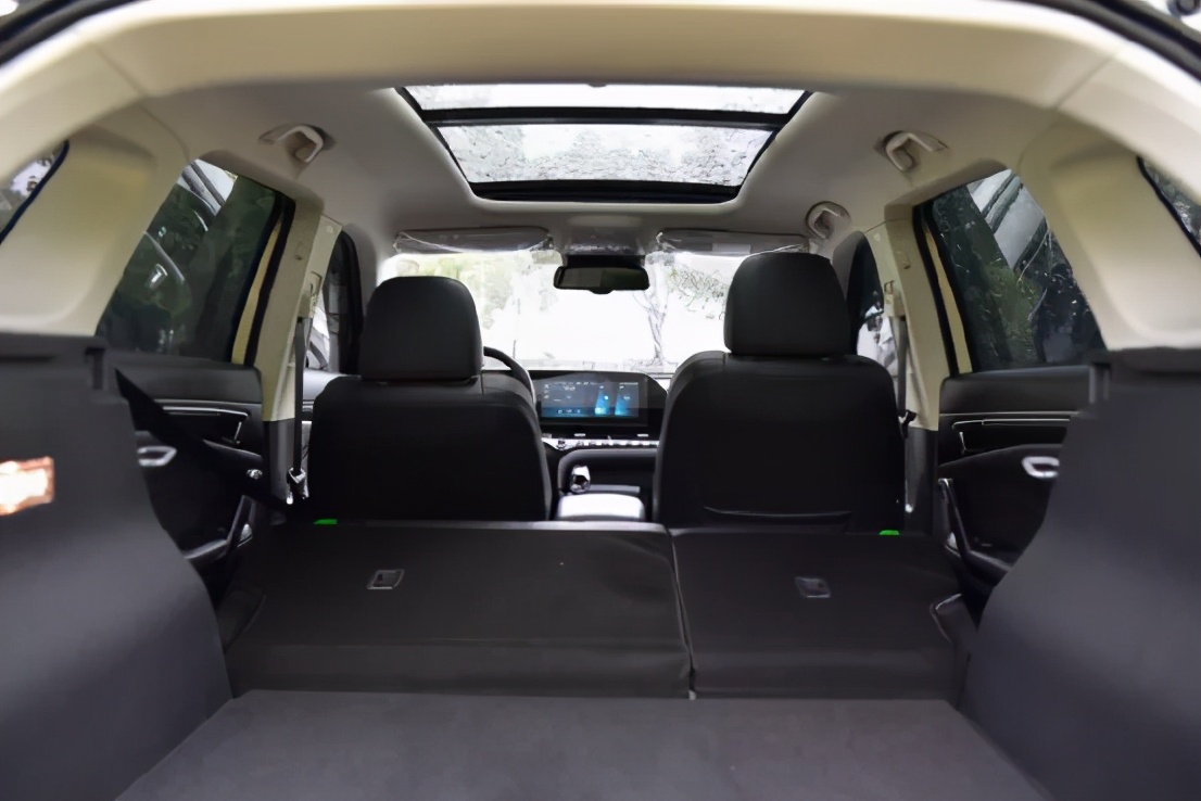 十万级的suv,还能被玩出什么花样?一汽奔腾t55牛犇版实测