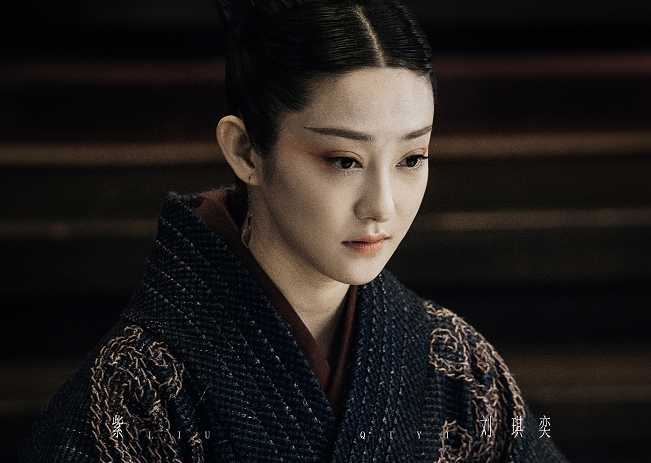 不过,刘琪奕在这些电影和电视剧中所饰演的角色,跟《庆余年》中的滕梓