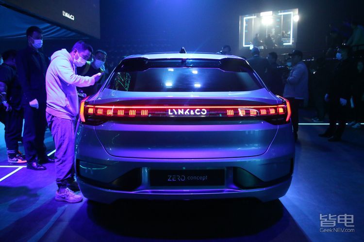 领克纯电品牌独立 领克zero改名极氪zeekr