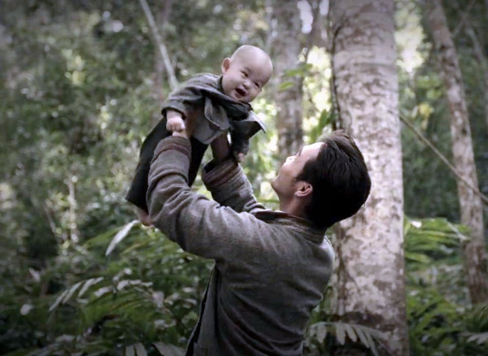 司藤:白英为何能击败擎天树?并非剧情漏洞,而是擎天树太弱小了