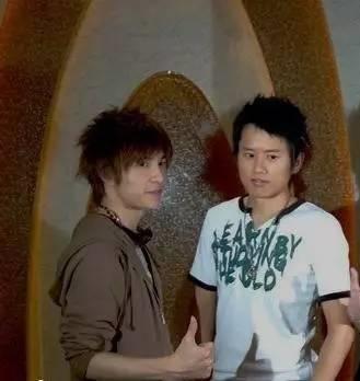 《我型我秀》选手集体送别赵英俊,张杰和薛之谦的矛盾依然存在?