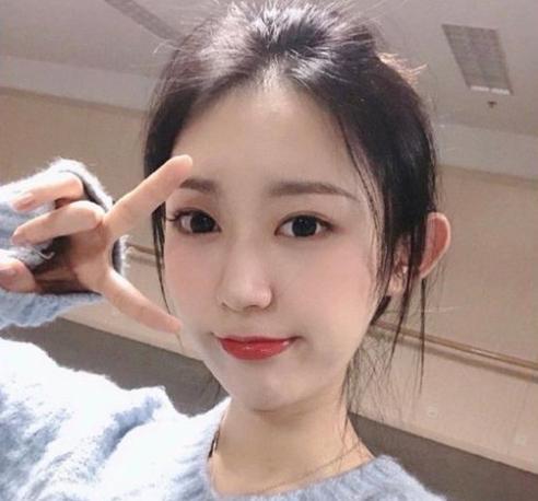 张镇麟女友有多美家庭富裕堪称白富美身材颜值超高