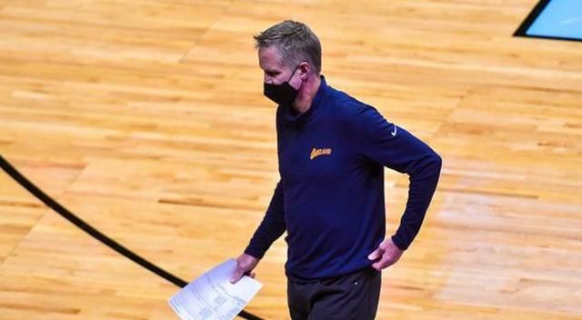 世纪大惨案!猛龙队打疯了,库里因伤缺阵,勇士就这?休闲区蓝鸢梦想 - Www.slyday.coM 世纪大惨案!猛龙队打疯了,库里因伤缺阵,勇士就这?休闲区蓝鸢梦想 - Www.slyday.coM