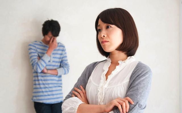 女性身上必有的标签,这些繁琐的事务也慢慢的变成了夫妻间吵架的矛头